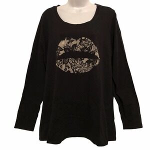 Torrid Womens Plus SZ 1 14-16 Black shirt Lace Lips Graphic Top Long Sleeve Crew